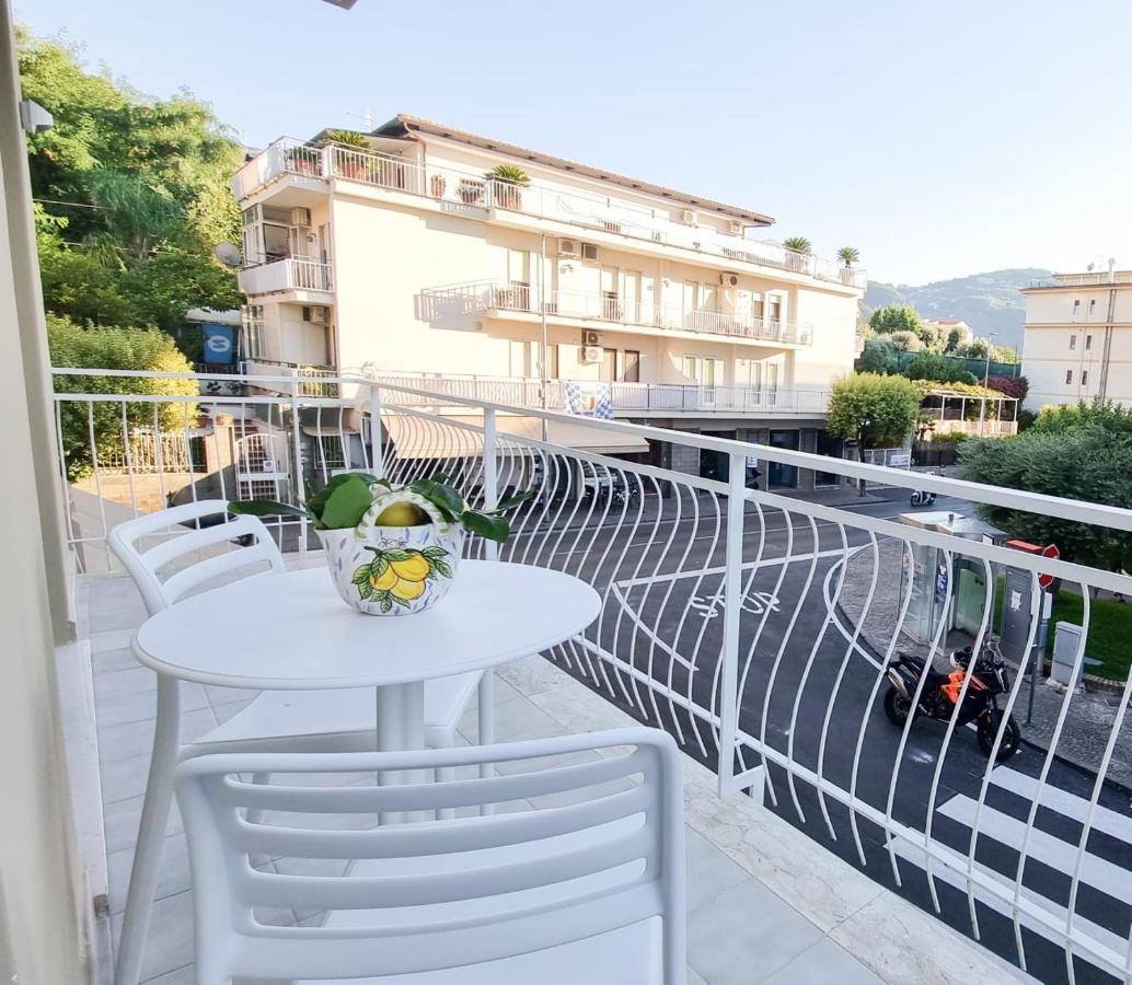 Palazzo Mauro Sorrento Luxury Rooms Eksteriør bilde
