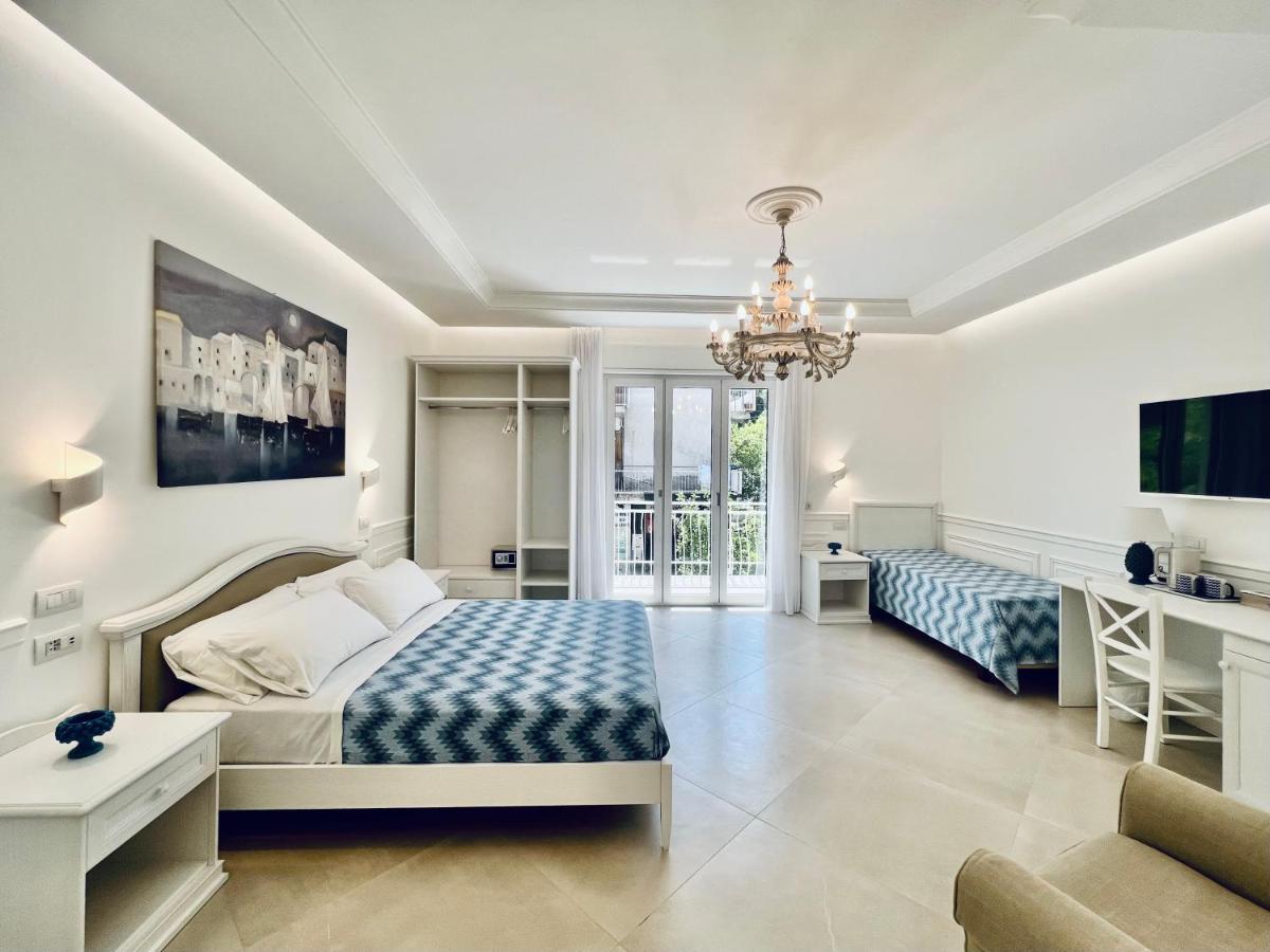 Palazzo Mauro Sorrento Luxury Rooms Eksteriør bilde